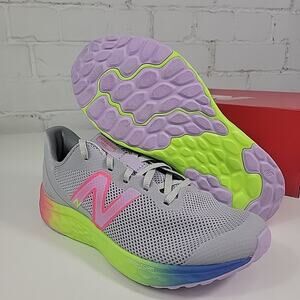 New Balance Fresh Foam Arishi V4 Grey / Purple Multi Youth 6.5 Wide GPARIKG4